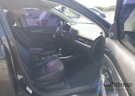 2017 Mitsubishi Outlander Gt z USA, uszkodzony, nr VIN JA4JZ4AX7HZ057696